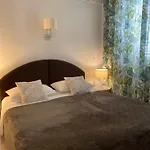ゲストハウス Secret Garden