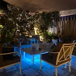 ゲストハウス Secret Garden