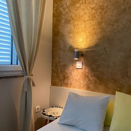 게스트하우스 Secret Garden 자다르