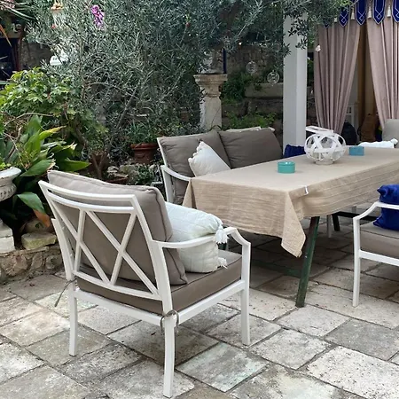 Secret Garden Guest house